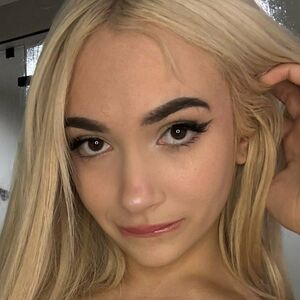 Chloe Collins
