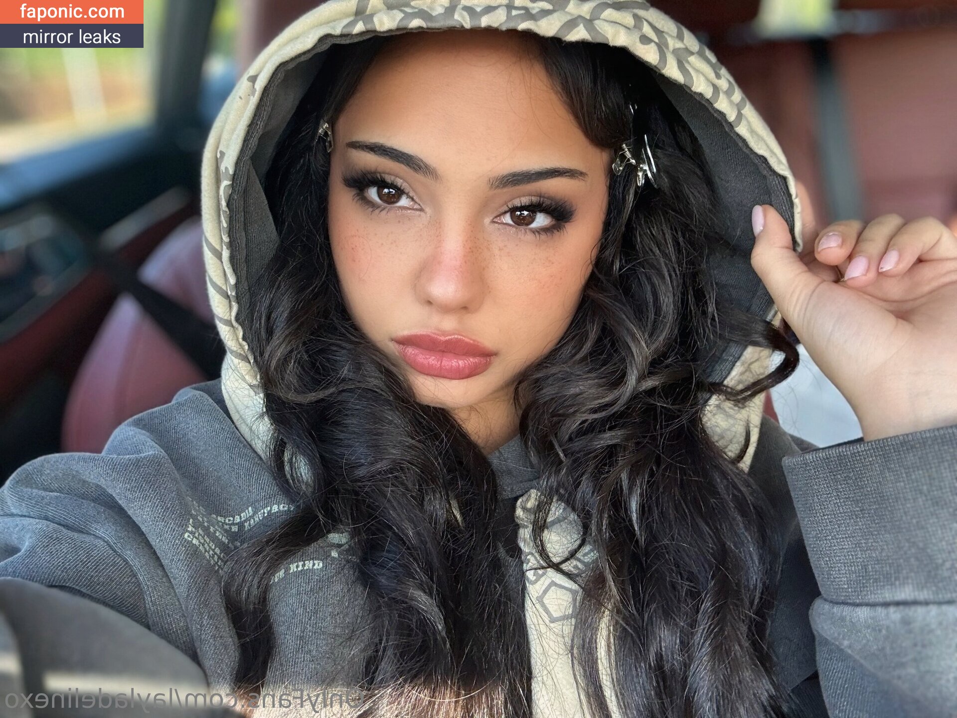 layladelinexo