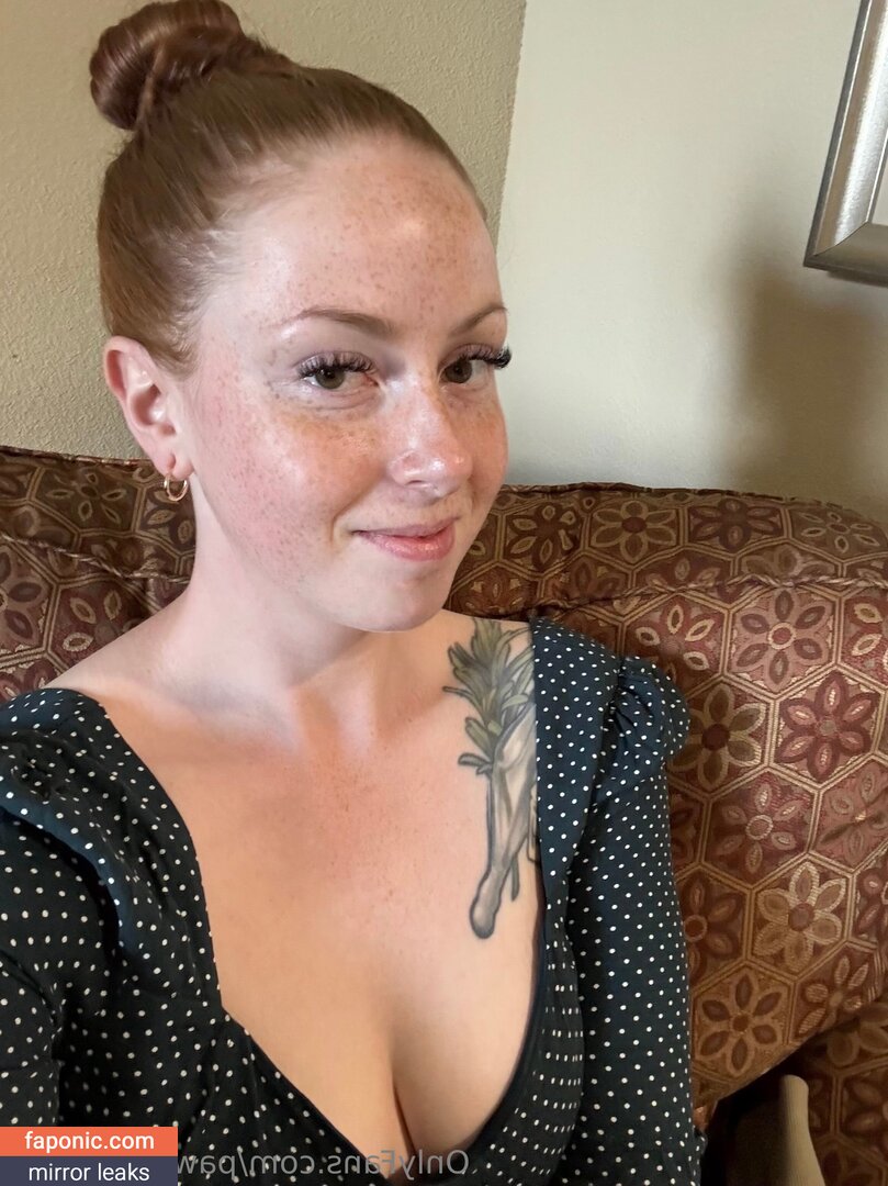 pawg_redhead