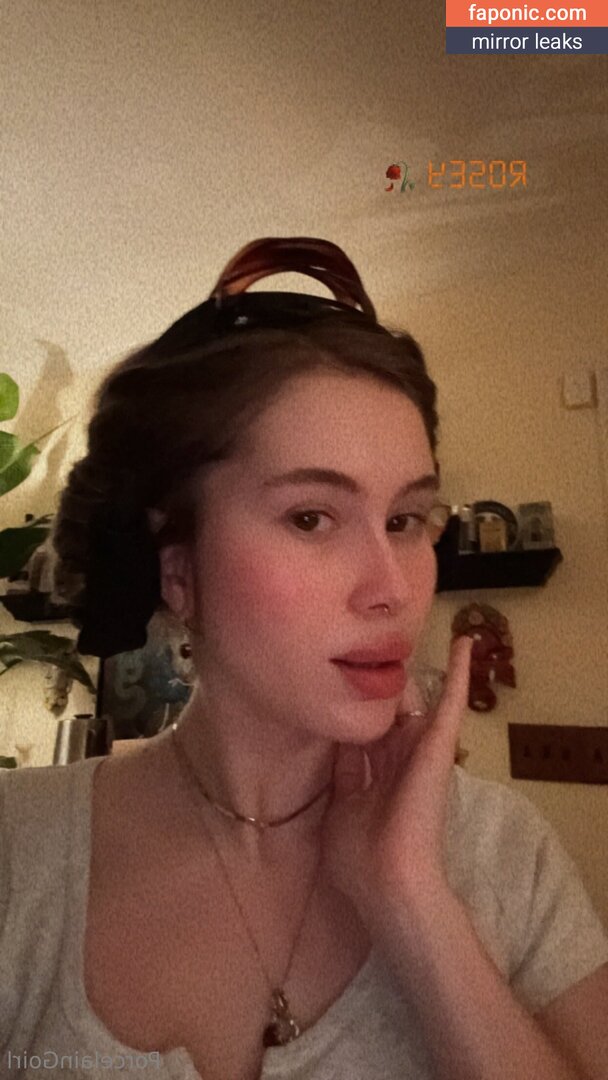 porcelaingoirl