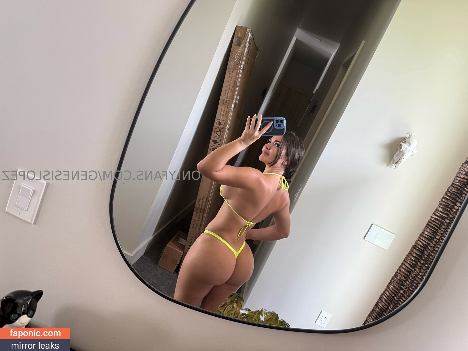 Genesis Mia Lopez