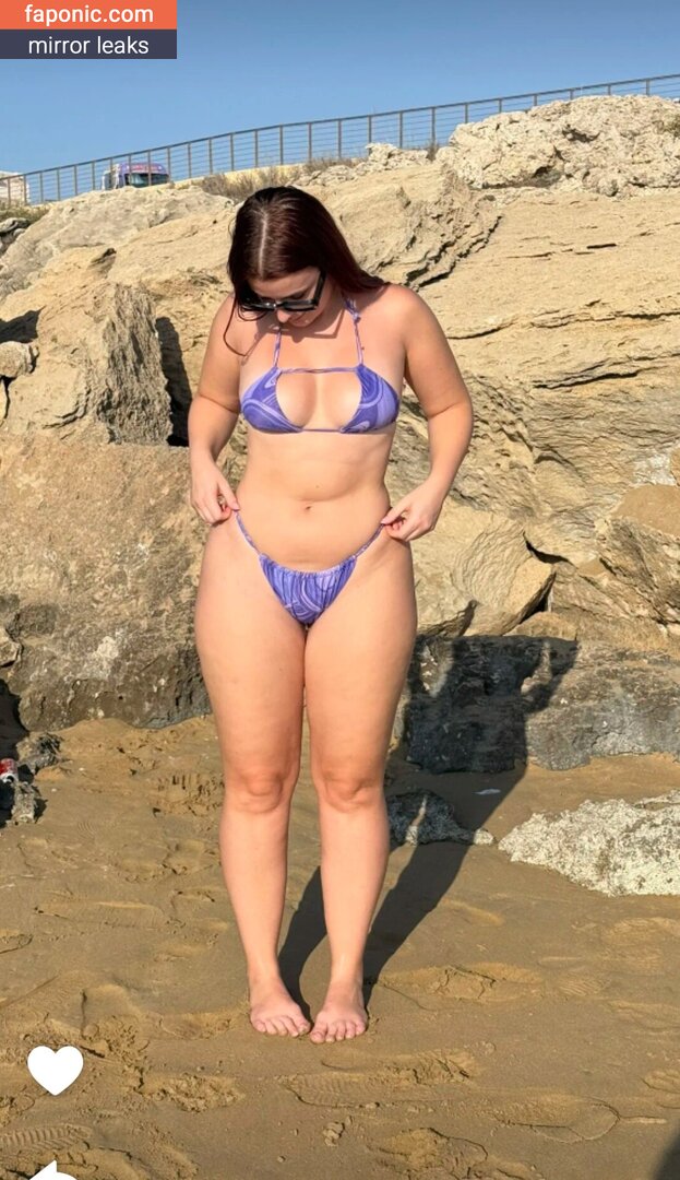 Mia G