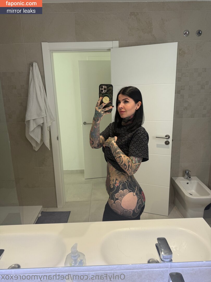 bethanymoorexox