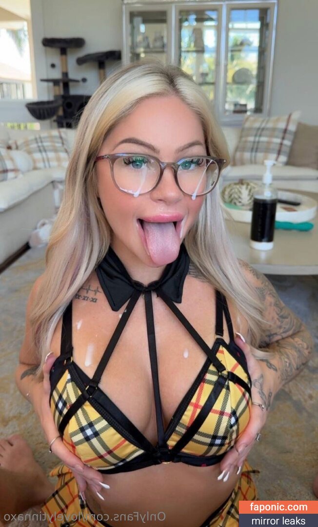 lovelytinnaxo