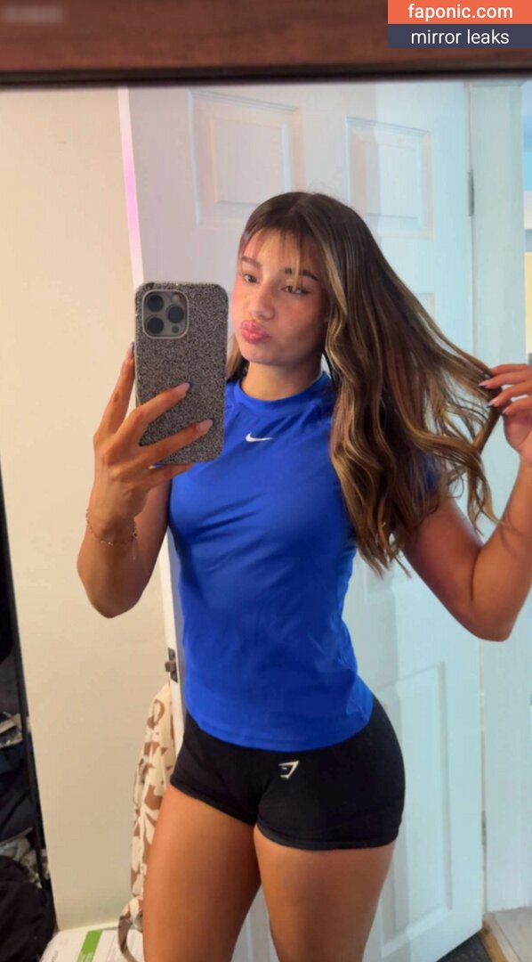 Mikayla Campinos