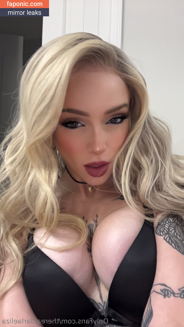 therealdarlaeliza