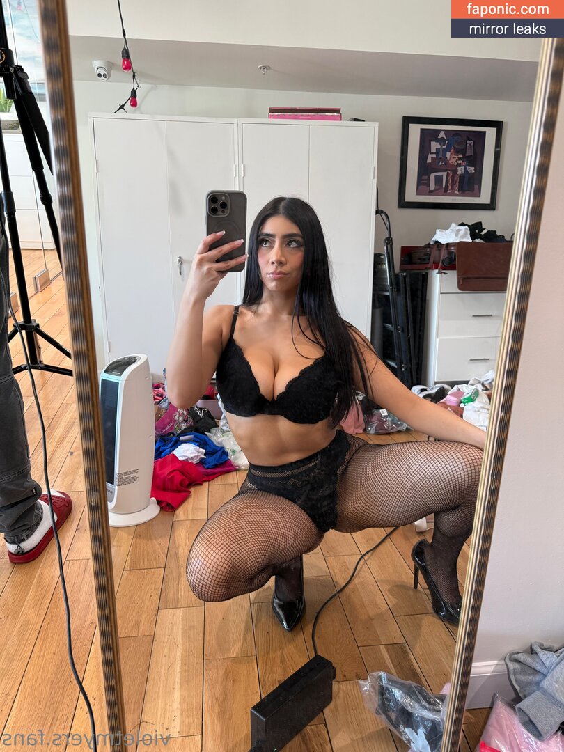 Violet Myers