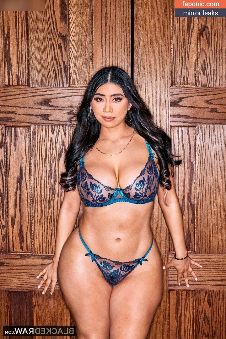 Violet Myers