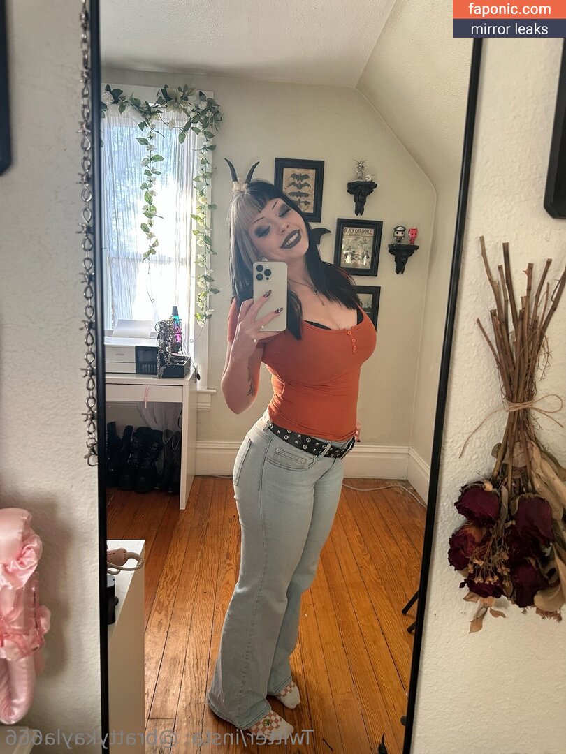 Brattykayla666