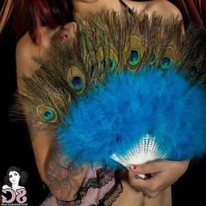 283029 Suicide Girls