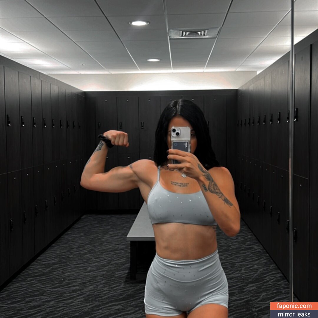 Cora Jade
