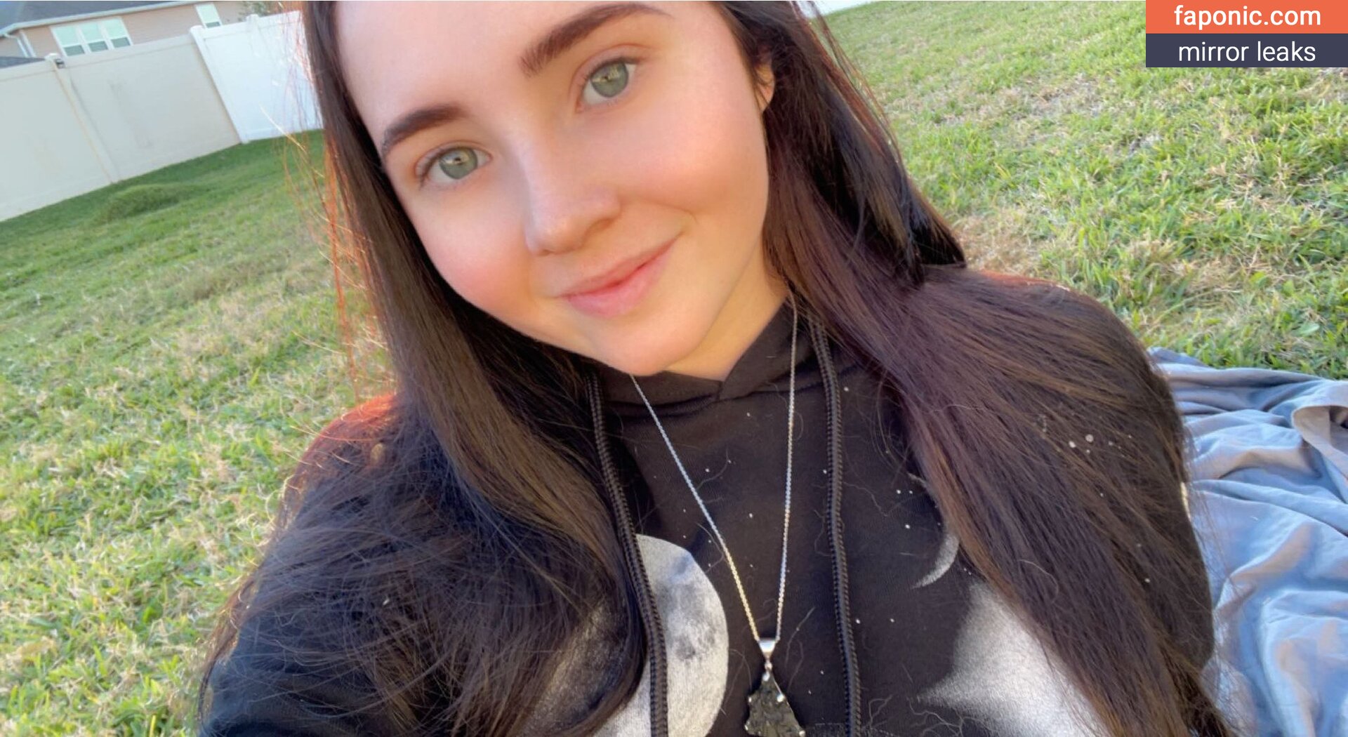 Jewelmegan