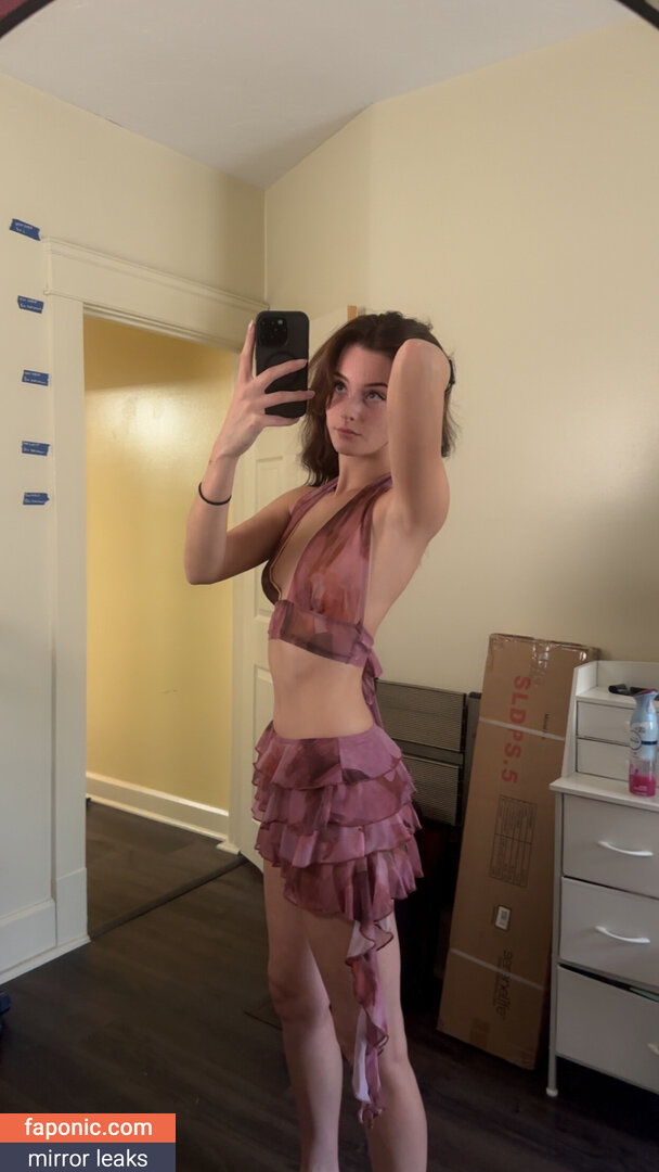Soggyalien22