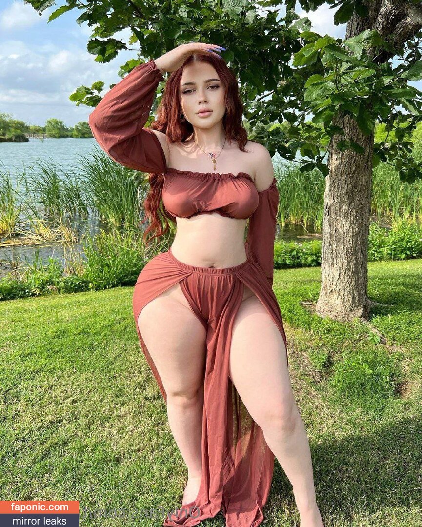 Tayler Hills