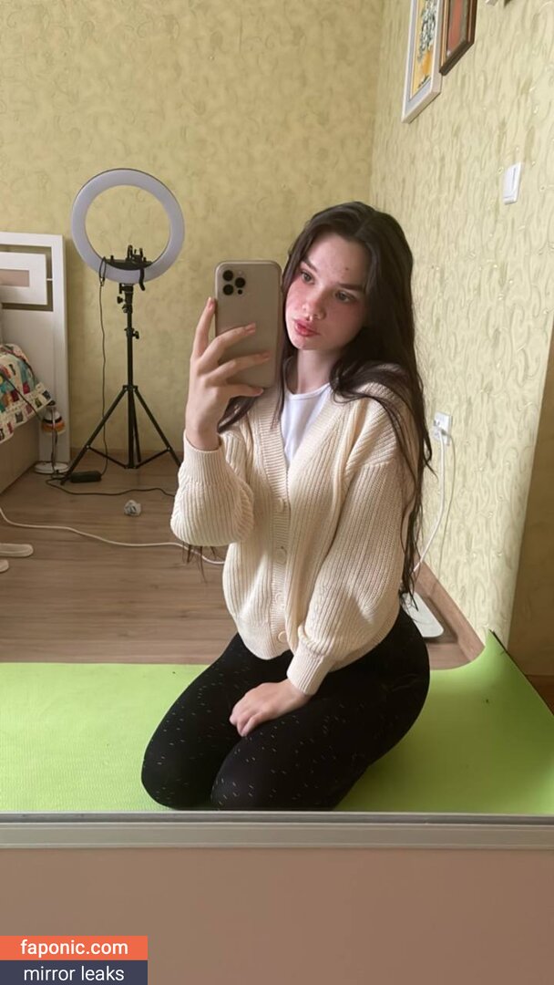 Eva Gros
