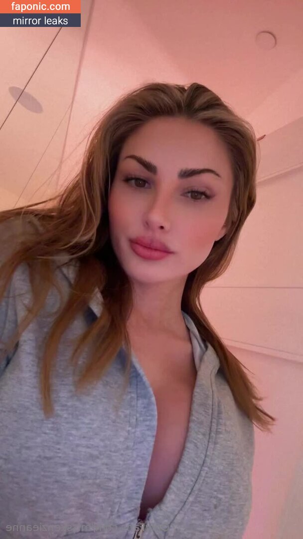 misskenzieanne