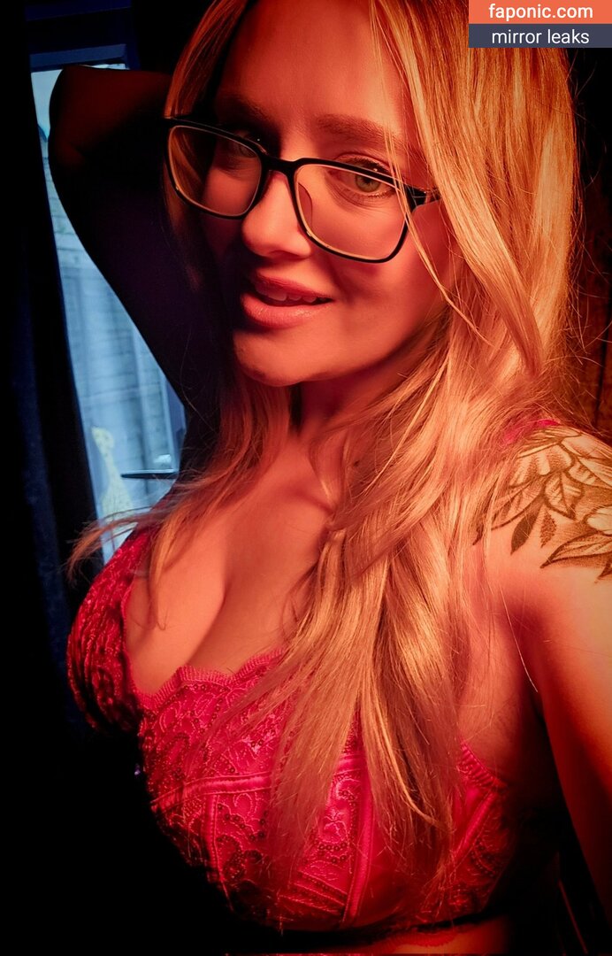 Kimmi Kaiy