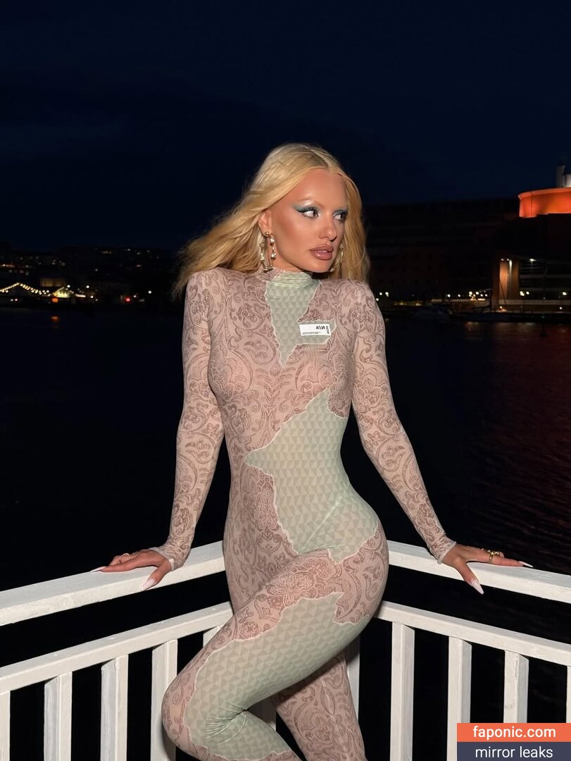 Alexandra Stan