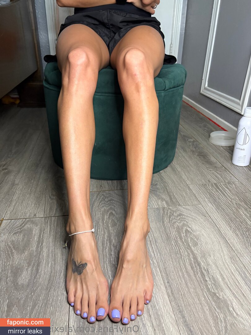 alexisyogafeet2