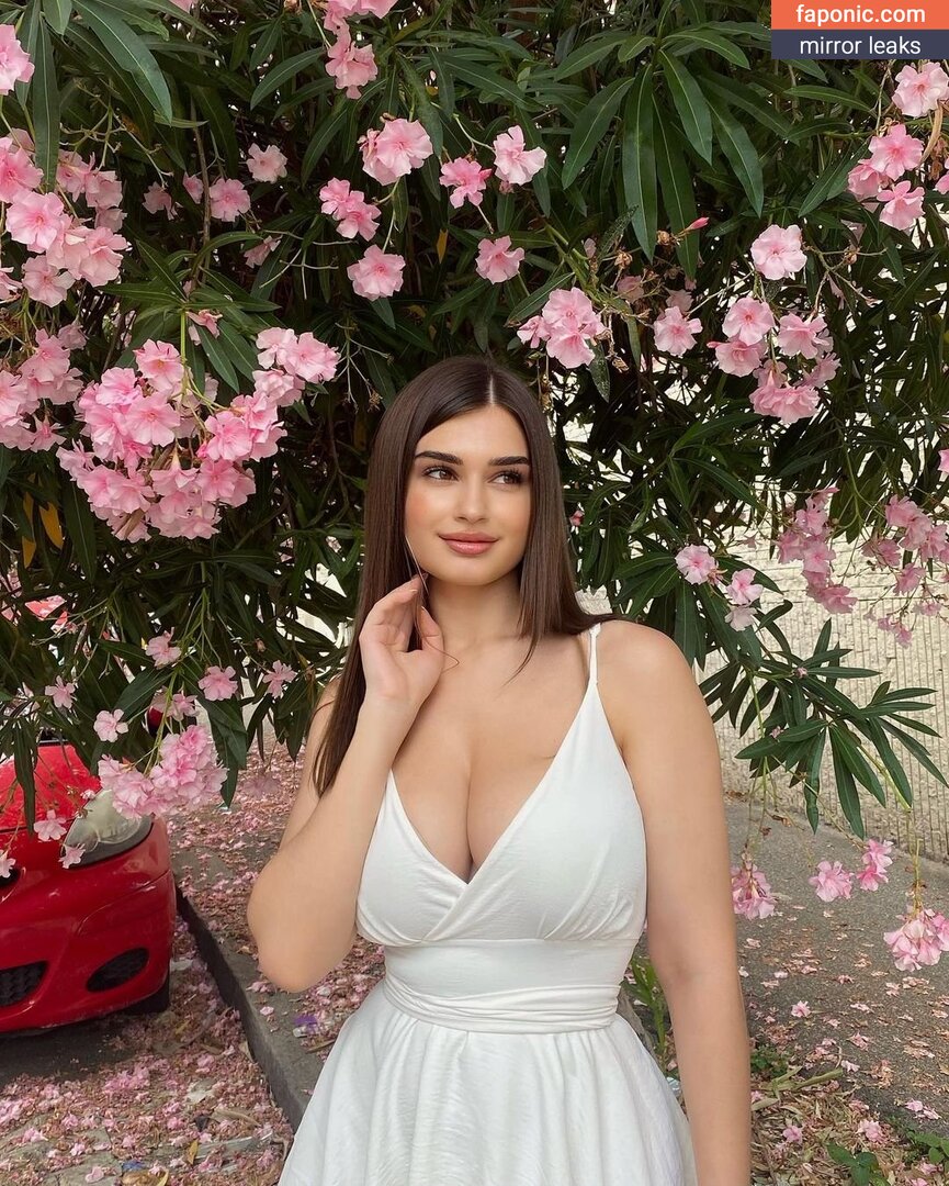 Alina Angelina
