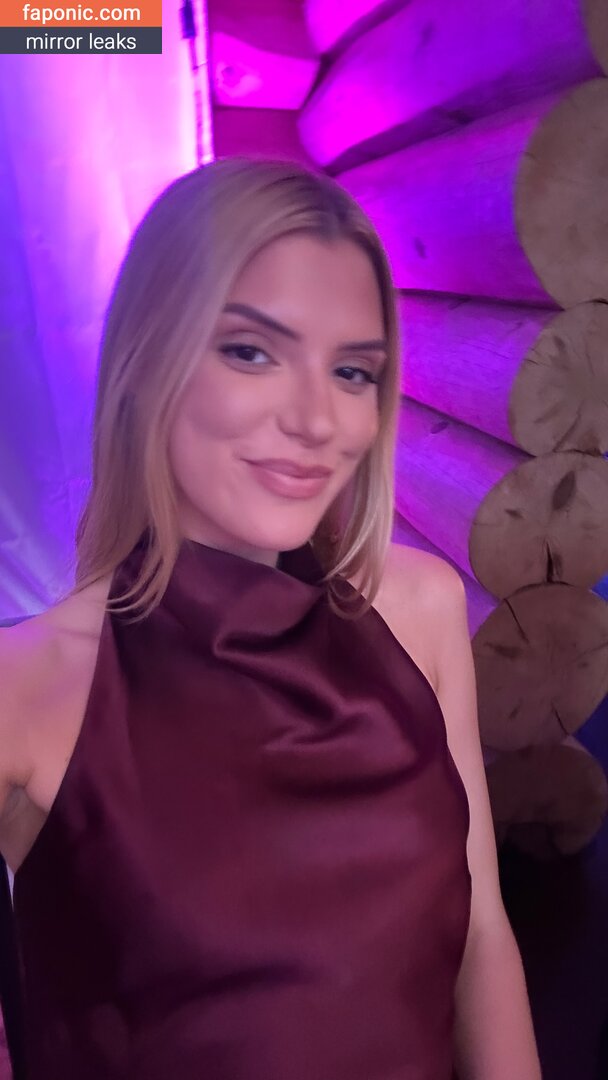 Alissa Violet