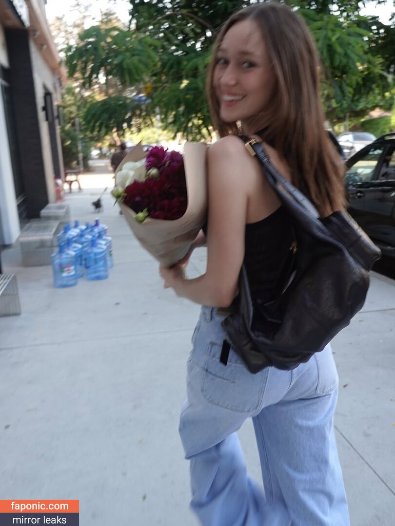 Alycia Debnam Carey