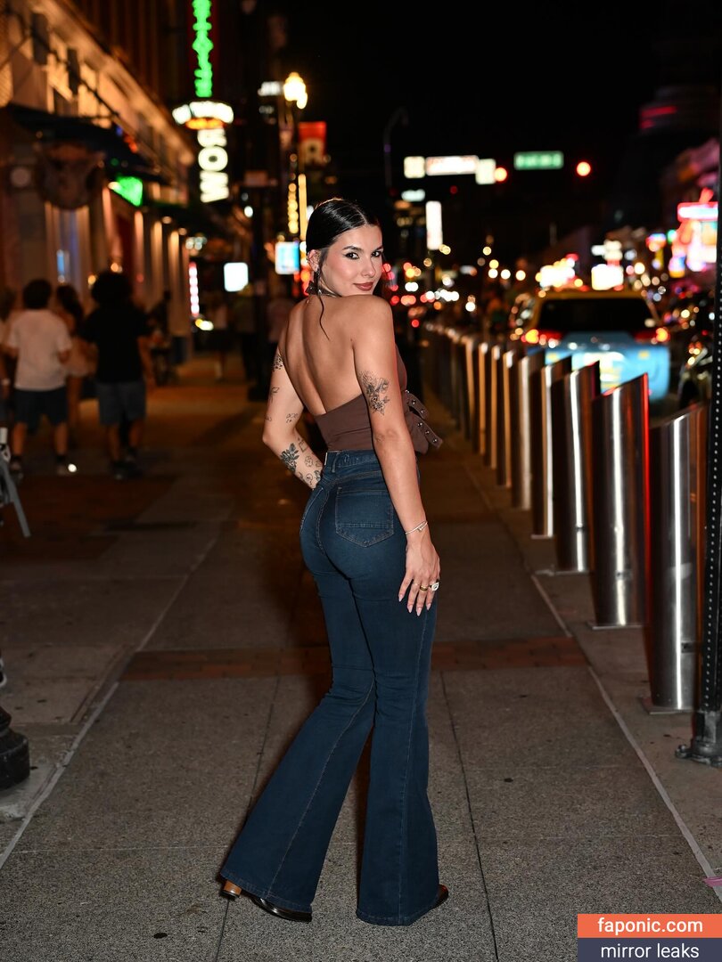 Ana Castela