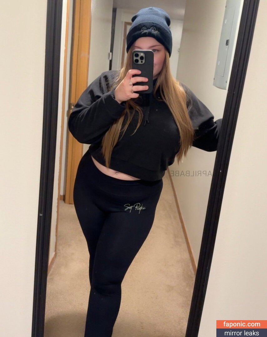 Aprill_Babee