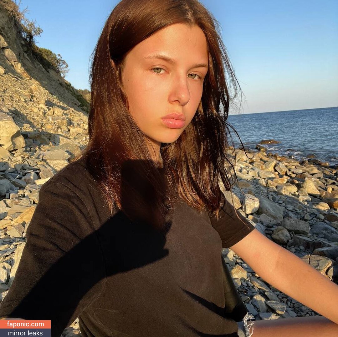 Arabella DeRose
