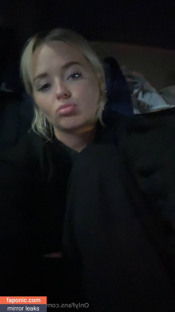 avafoxx.xoxo