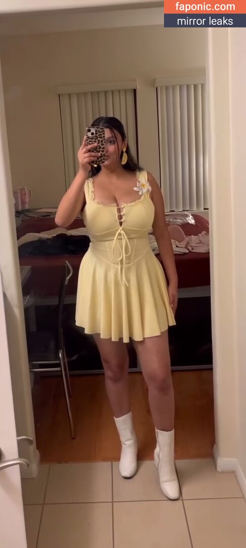 _ayushaaaa__