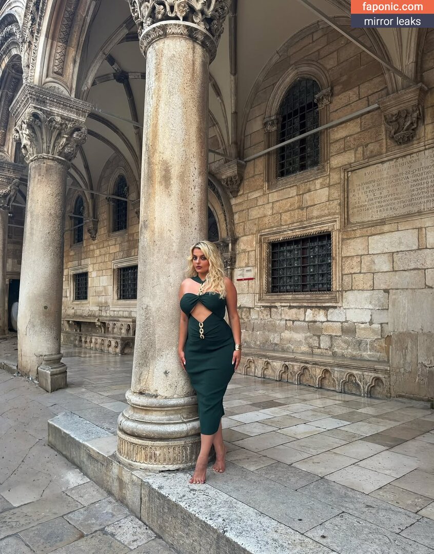 Bebe Rexha
