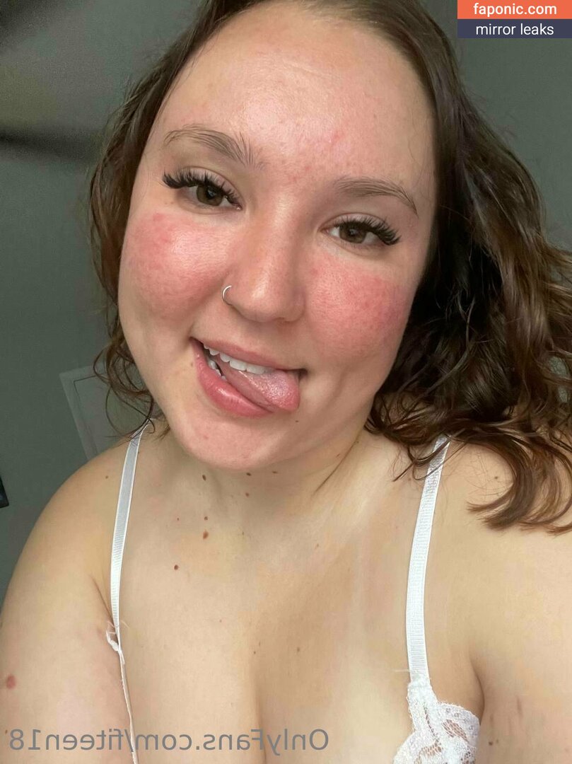 bisexualcollegegirl