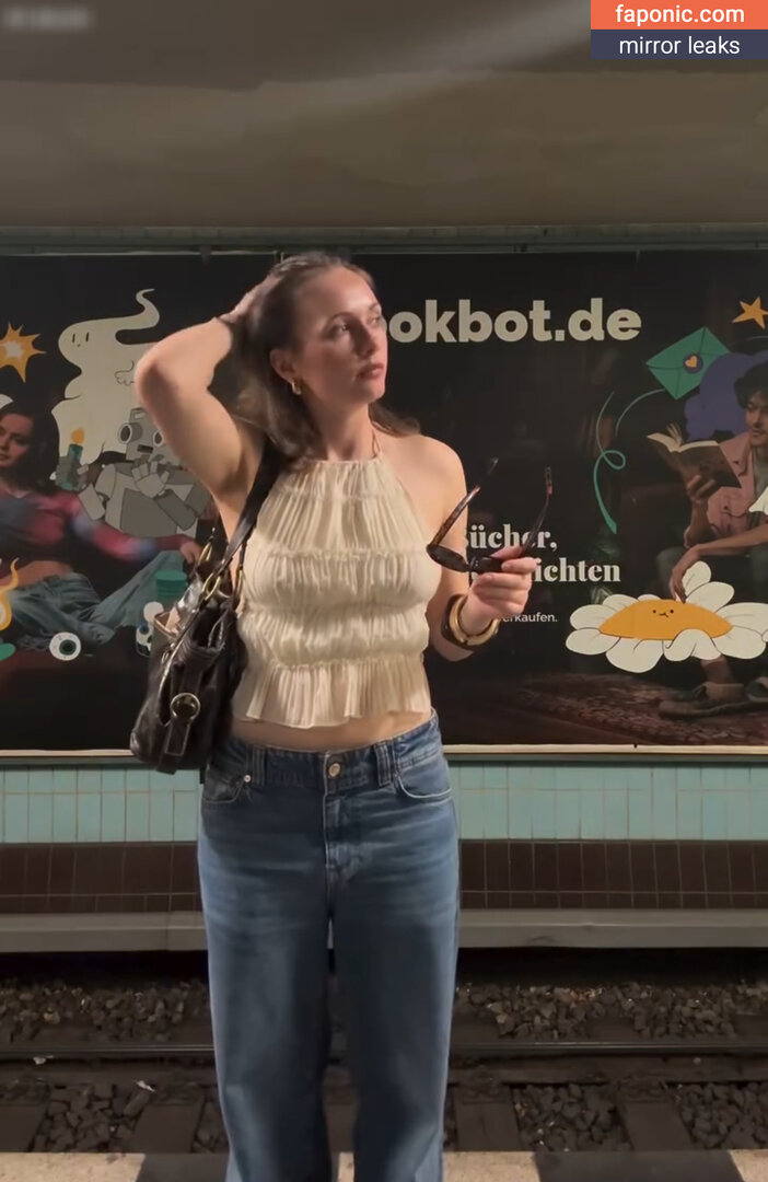 Carla Sophie Schell