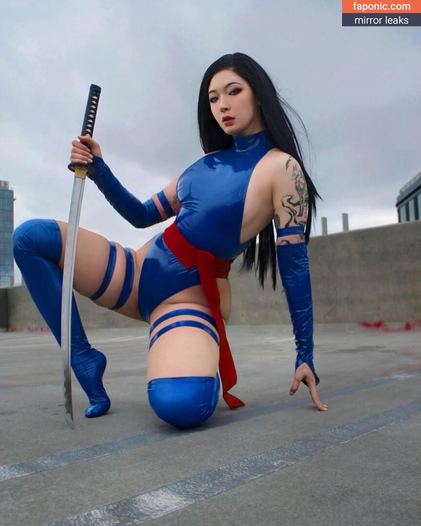 Caytie Cosplay
