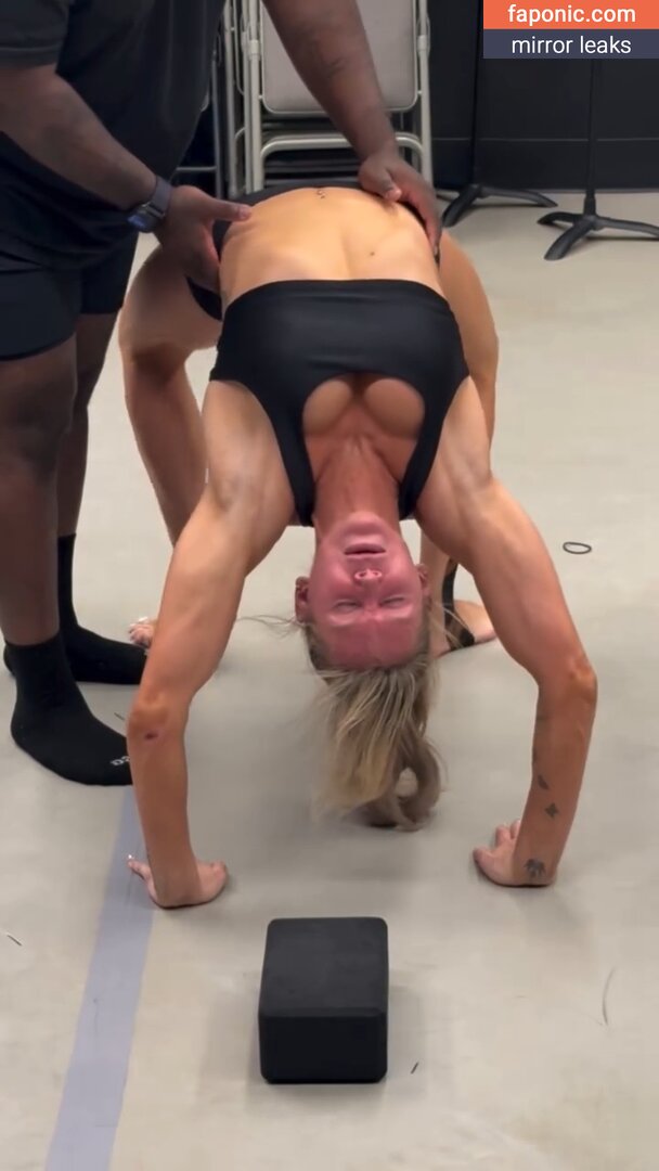 Charlotte Flair