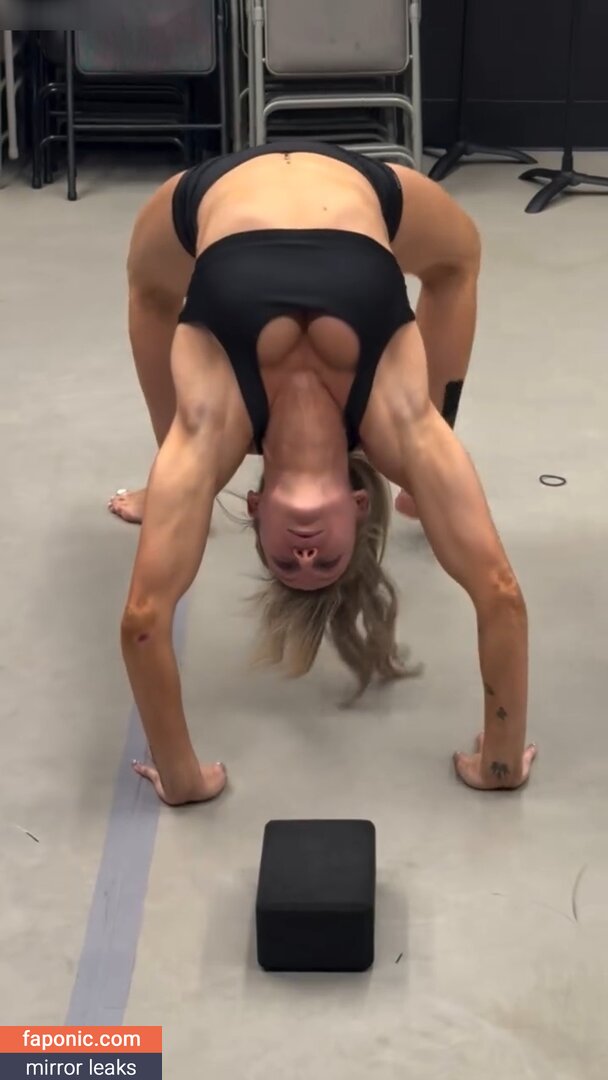 Charlotte Flair