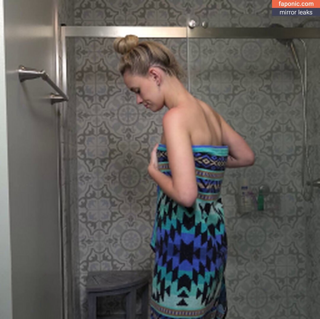 chloecarter18