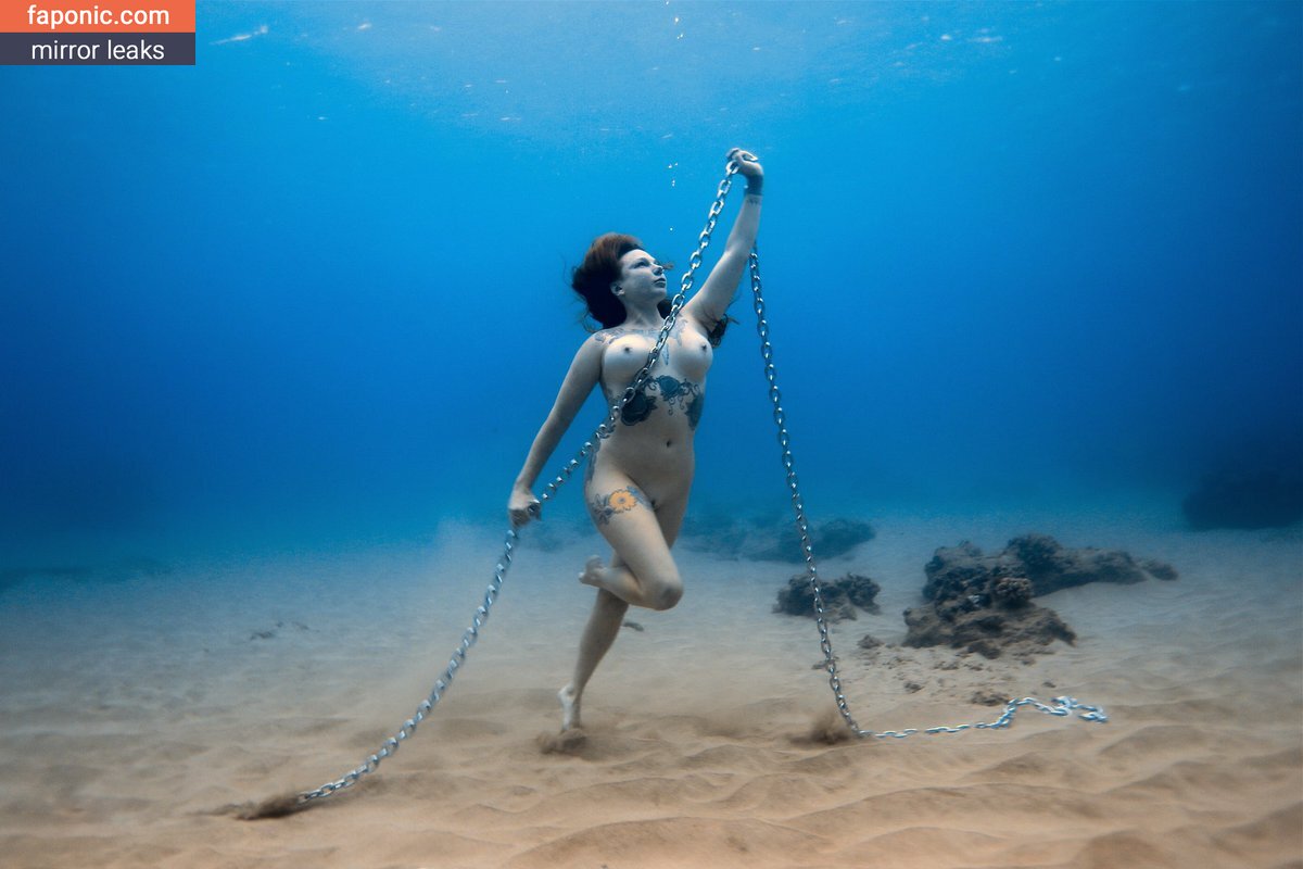 Coralia Dives