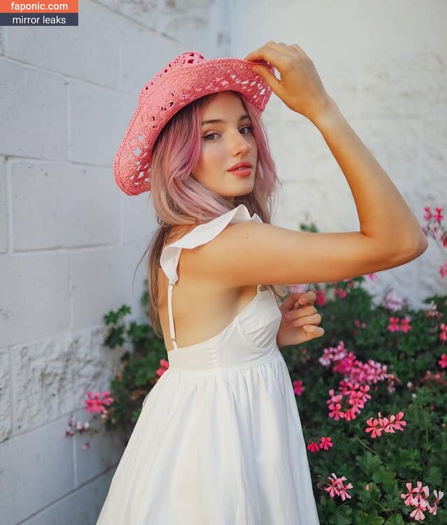 Cosette Rinab