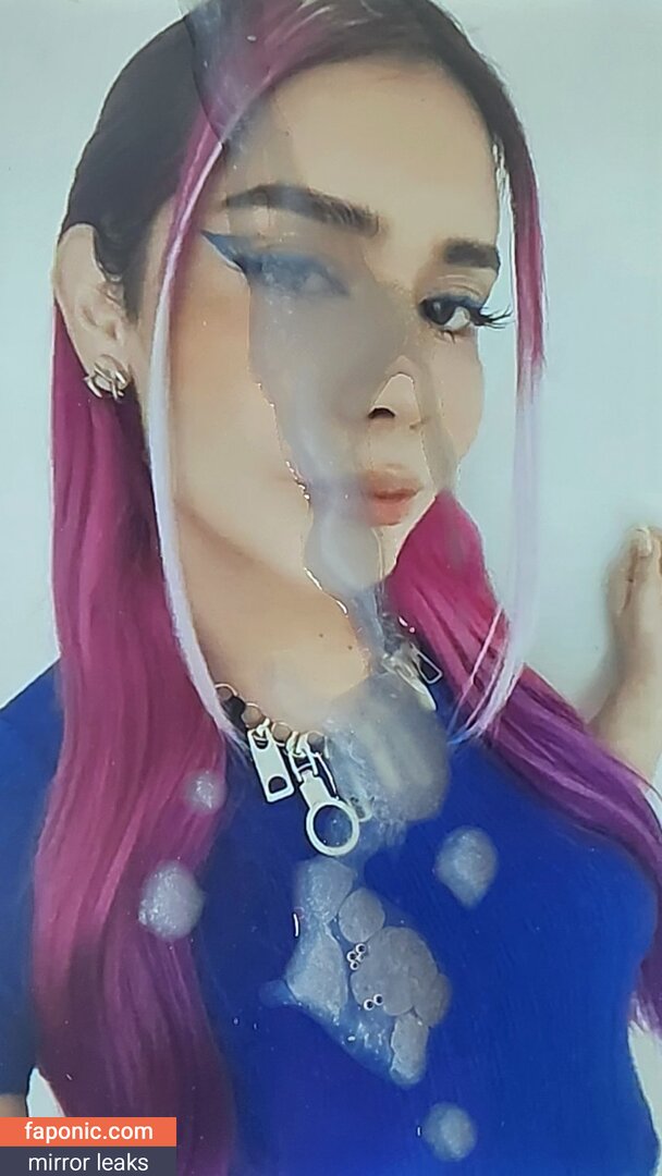 Crystal Molly