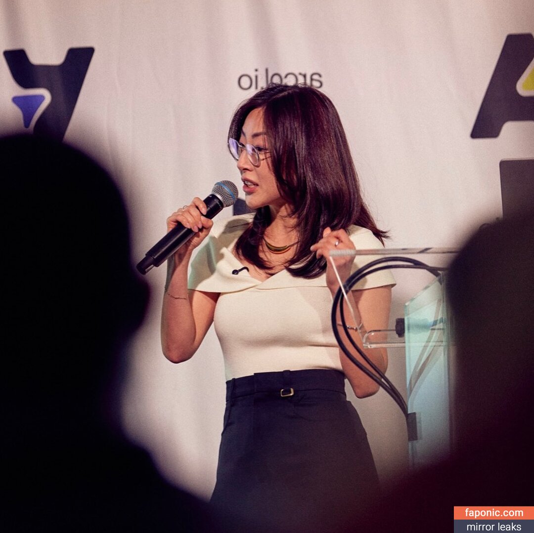 Dami Lee
