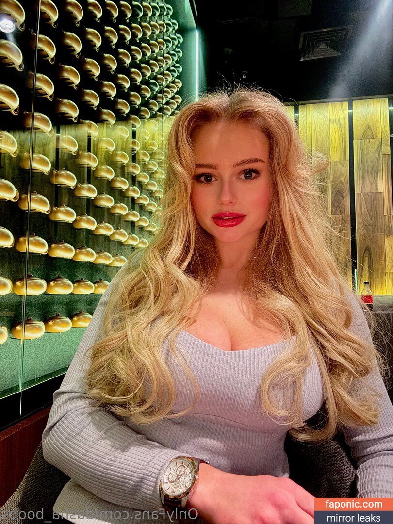 dasha_boobs