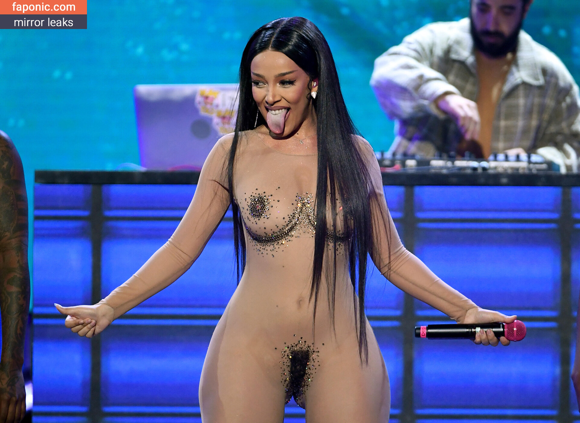 dojacat
