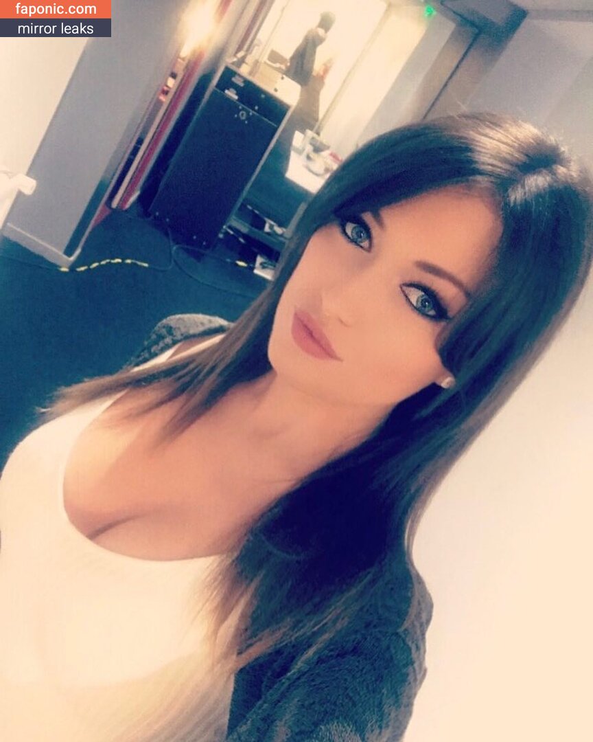 Elsa Esnoult