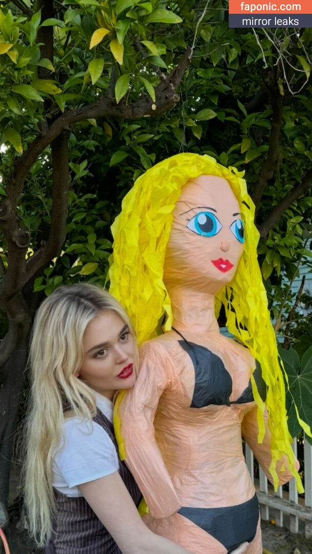 Emily Alyn Lind