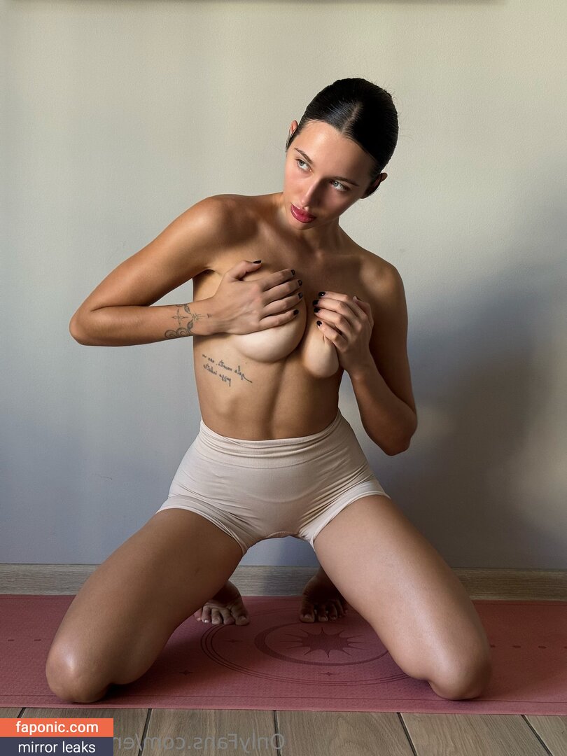 Emily Berryy