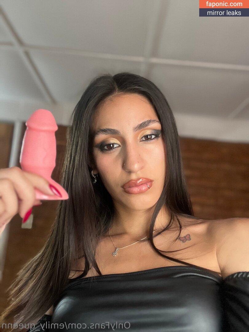 emily_queenn