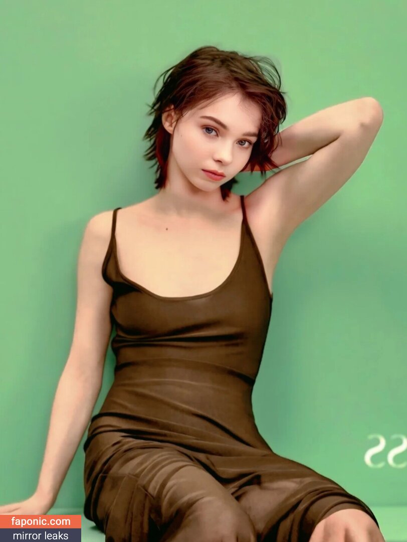 Emma Myers