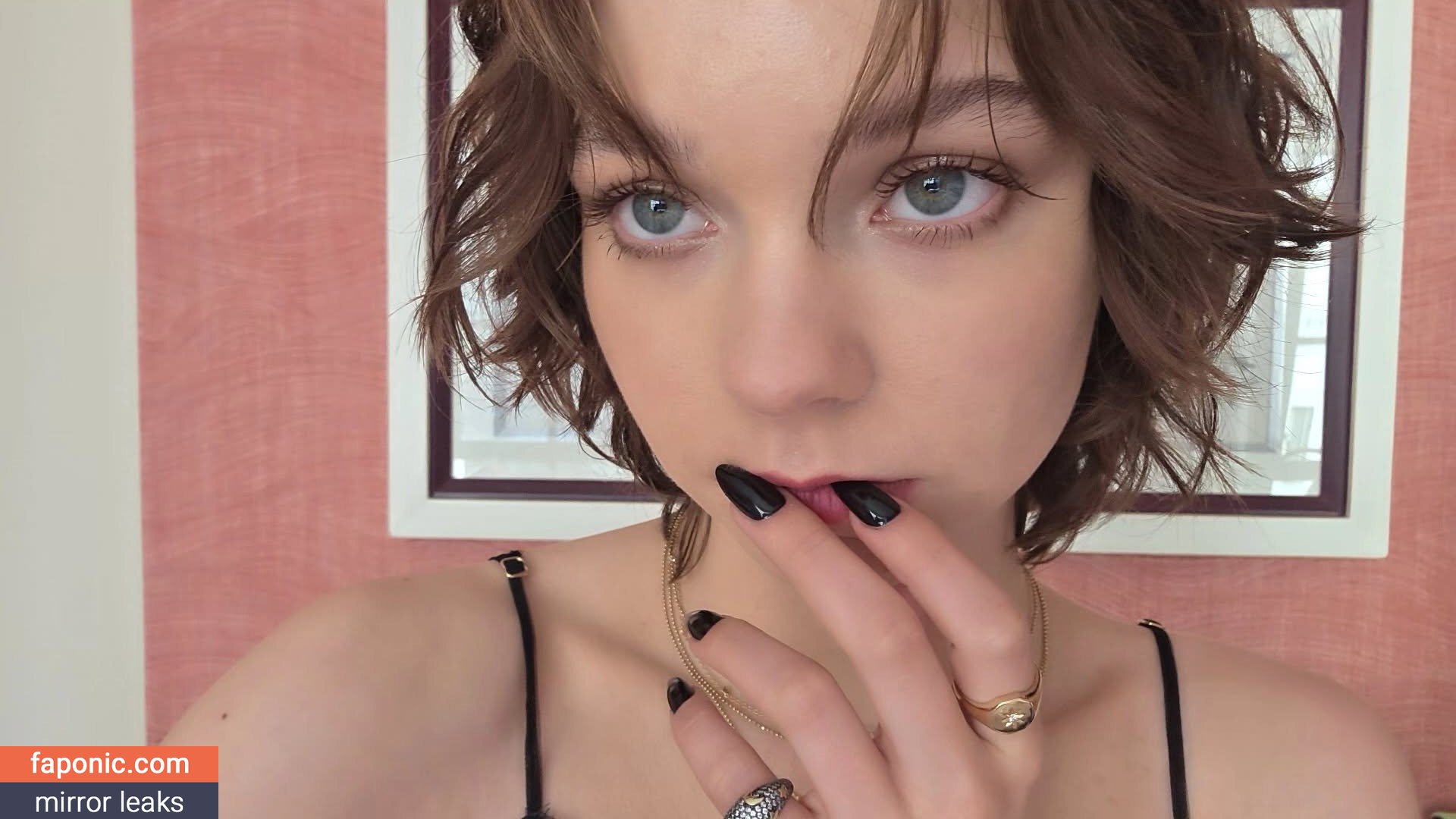 Emma Myers
